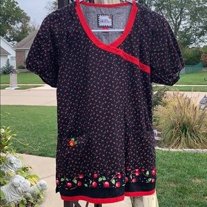 ADORABLE Mary Engelbert scrub top.